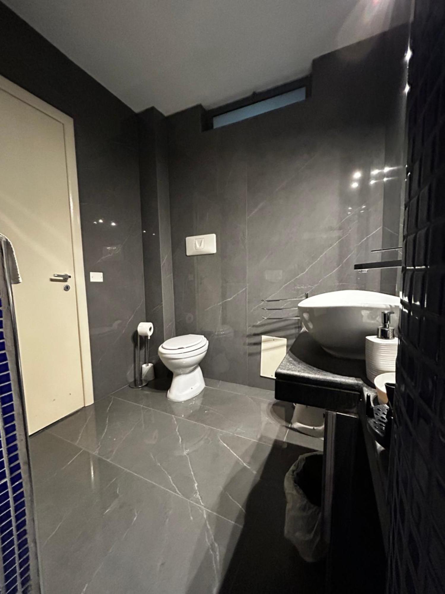 Wellness Hm Wellness Home By Dimorra Napoli Eksteriør billede