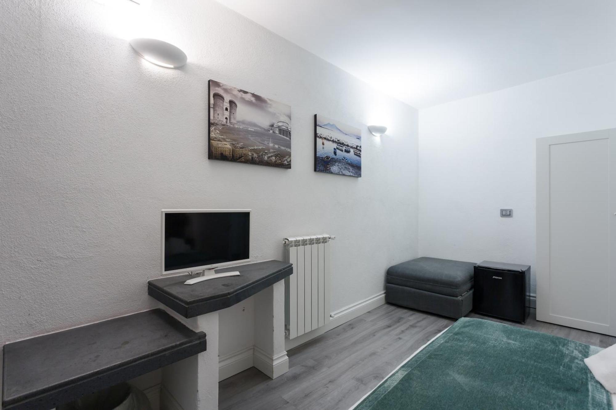 Wellness Hm Wellness Home By Dimorra Napoli Eksteriør billede