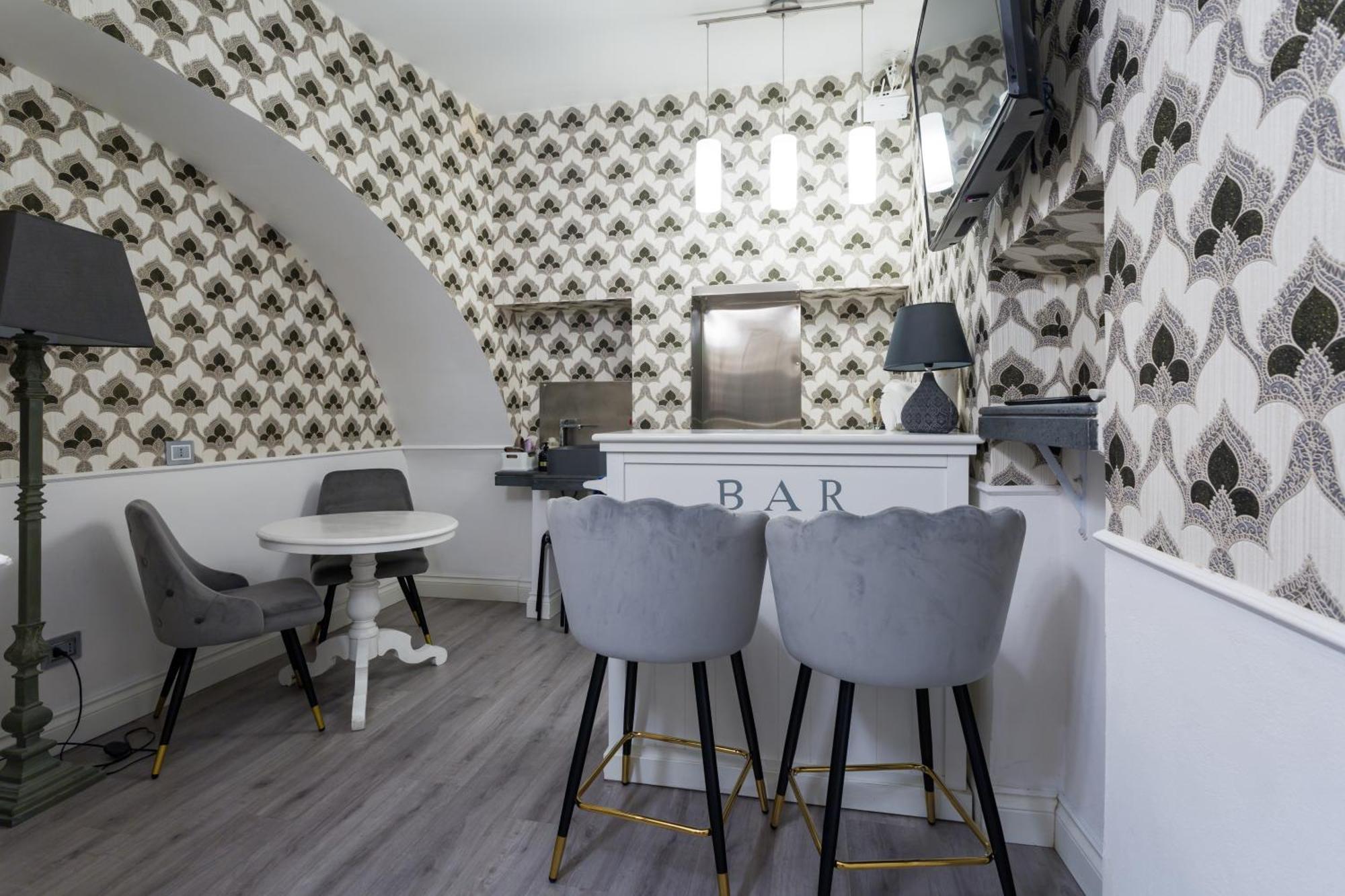 Wellness Hm Wellness Home By Dimorra Napoli Eksteriør billede